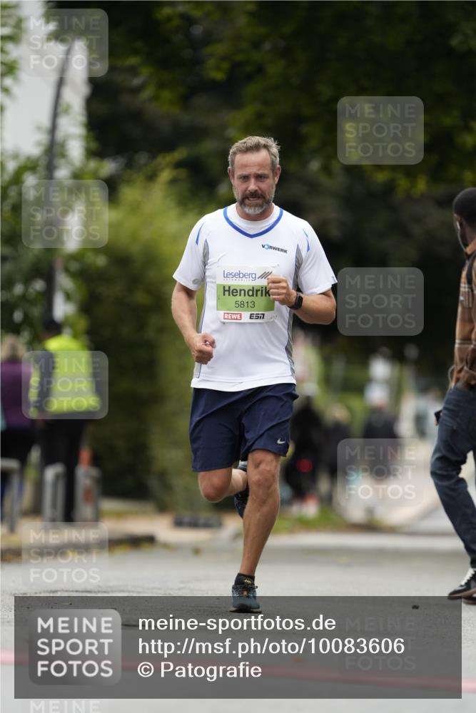 30.08.2026 - Blankeneser Heldenlauf Patografie http://msf.ph/oto/10083606 30.08.2026 10:17:45 Ziel 5602, 5813 meine-sportfotos.de