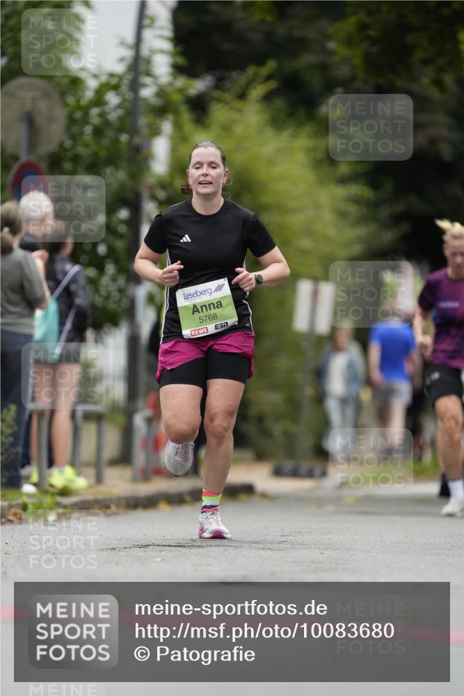 30.08.2026 - Blankeneser Heldenlauf Patografie http://msf.ph/oto/10083680 30.08.2026 10:18:56 Ziel 5558, 5768, 5837, 5849, 5884 meine-sportfotos.de
