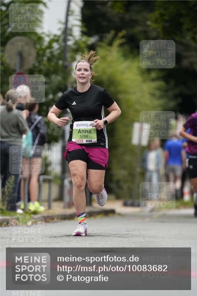 30.08.2026 - Blankeneser Heldenlauf Patografie http://msf.ph/oto/10083682 30.08.2026 10:18:57 Ziel 5768, 5837, 5849, 5884 meine-sportfotos.de
