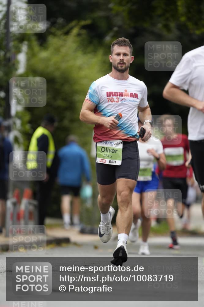30.08.2026 - Blankeneser Heldenlauf Patografie http://msf.ph/oto/10083719 30.08.2026 10:19:18 Ziel 5110, 5534, 5545, 5848 meine-sportfotos.de