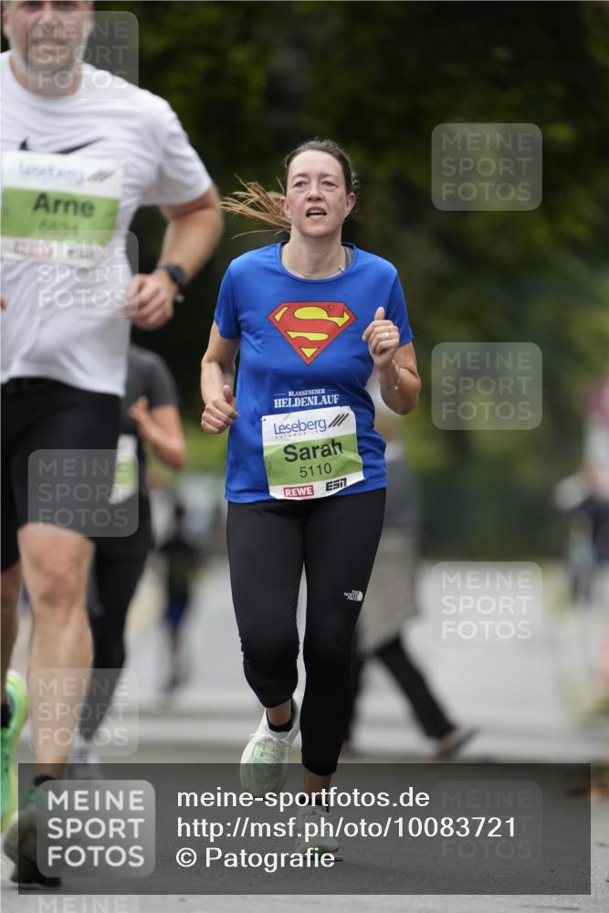 30.08.2026 - Blankeneser Heldenlauf Patografie http://msf.ph/oto/10083721 30.08.2026 10:19:19 Ziel 5110, 5534, 5545, 5848 meine-sportfotos.de