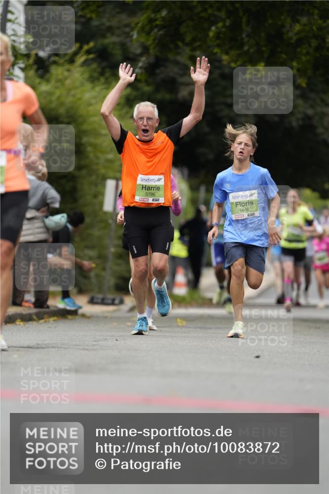 30.08.2026 - Blankeneser Heldenlauf Patografie http://msf.ph/oto/10083872 30.08.2026 10:21:08 Ziel 5140, 5646, 5778 meine-sportfotos.de
