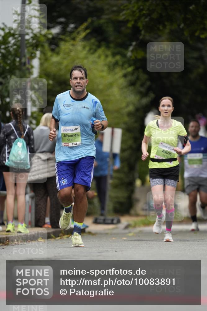 30.08.2026 - Blankeneser Heldenlauf Patografie http://msf.ph/oto/10083891 30.08.2026 10:21:16 Ziel 5140, 5646, 5778, 5796, 5888 meine-sportfotos.de