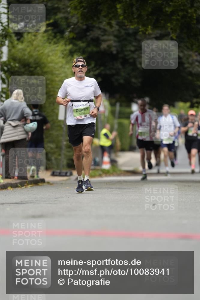 30.08.2026 - Blankeneser Heldenlauf Patografie http://msf.ph/oto/10083941 30.08.2026 10:21:40 Ziel 5006, 5265, 5411, 5472, 5894 meine-sportfotos.de