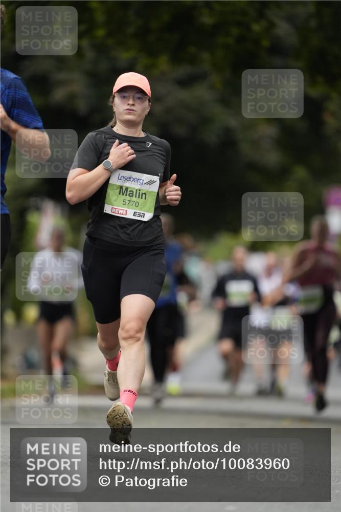 30.08.2026 - Blankeneser Heldenlauf Patografie http://msf.ph/oto/10083960 30.08.2026 10:21:54 Ziel 5307, 5554, 5615, 5662, 5708, 5770 meine-sportfotos.de