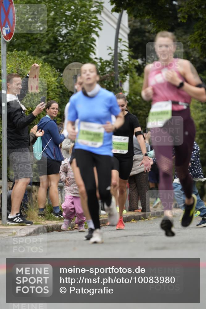 30.08.2026 - Blankeneser Heldenlauf Patografie http://msf.ph/oto/10083980 30.08.2026 10:22:05 Ziel 5430, 5434, 5760, 5873 meine-sportfotos.de