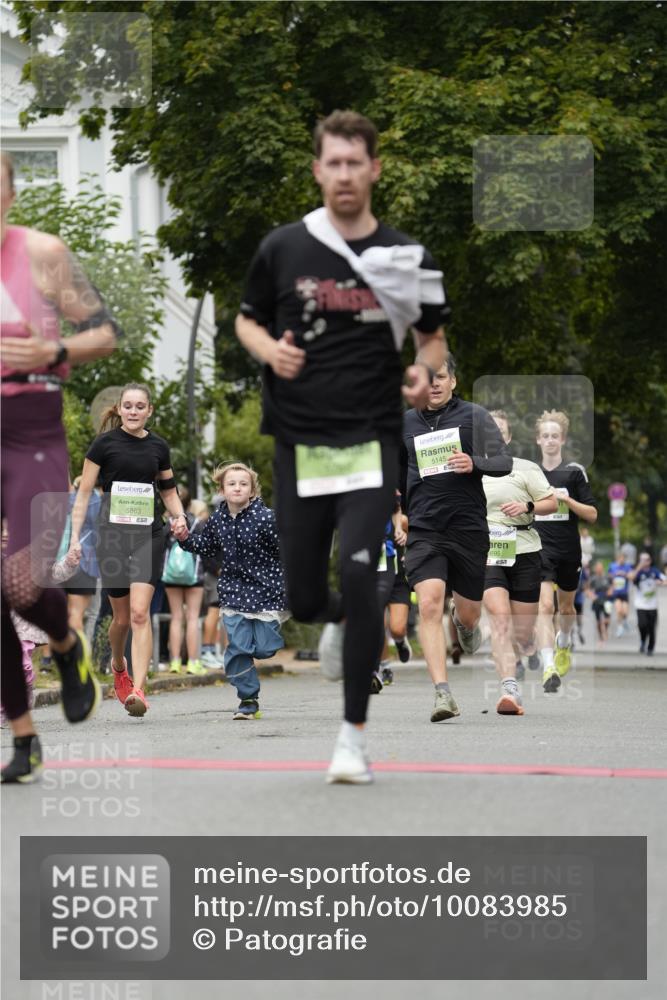 30.08.2026 - Blankeneser Heldenlauf Patografie http://msf.ph/oto/10083985 30.08.2026 10:22:08 Ziel 5145, 5430, 5434, 5695, 5760, 5863, 5873 meine-sportfotos.de
