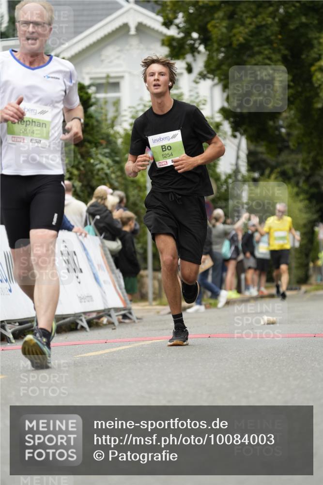 30.08.2026 - Blankeneser Heldenlauf Patografie http://msf.ph/oto/10084003 30.08.2026 10:22:20 Ziel 5162, 5254, 5681, 5795, 5814 meine-sportfotos.de