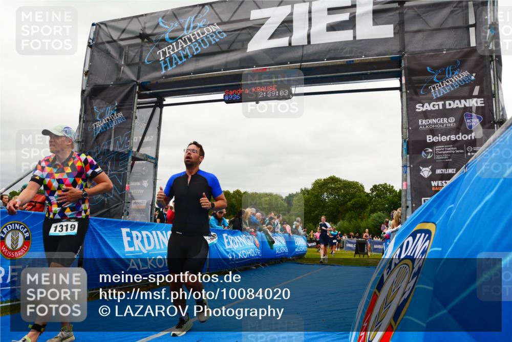 30.08.2026 - Elbe Triathlon Hamburg LAZAROV Photography http://msf.ph/oto/10084020 30.08.2026 11:39:12 Ziel 709, 877, 1064, 1169, 1214, 1256, 1319, 1456 meine-sportfotos.de