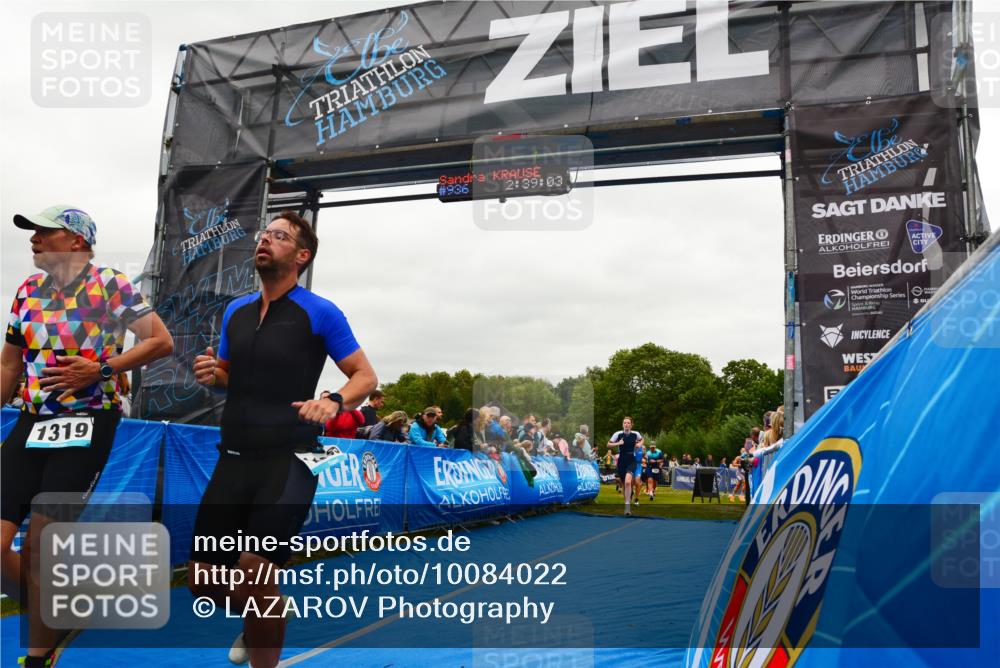 30.08.2026 - Elbe Triathlon Hamburg LAZAROV Photography http://msf.ph/oto/10084022 30.08.2026 11:39:12 Ziel 709, 877, 1064, 1169, 1214, 1256, 1319, 1456 meine-sportfotos.de