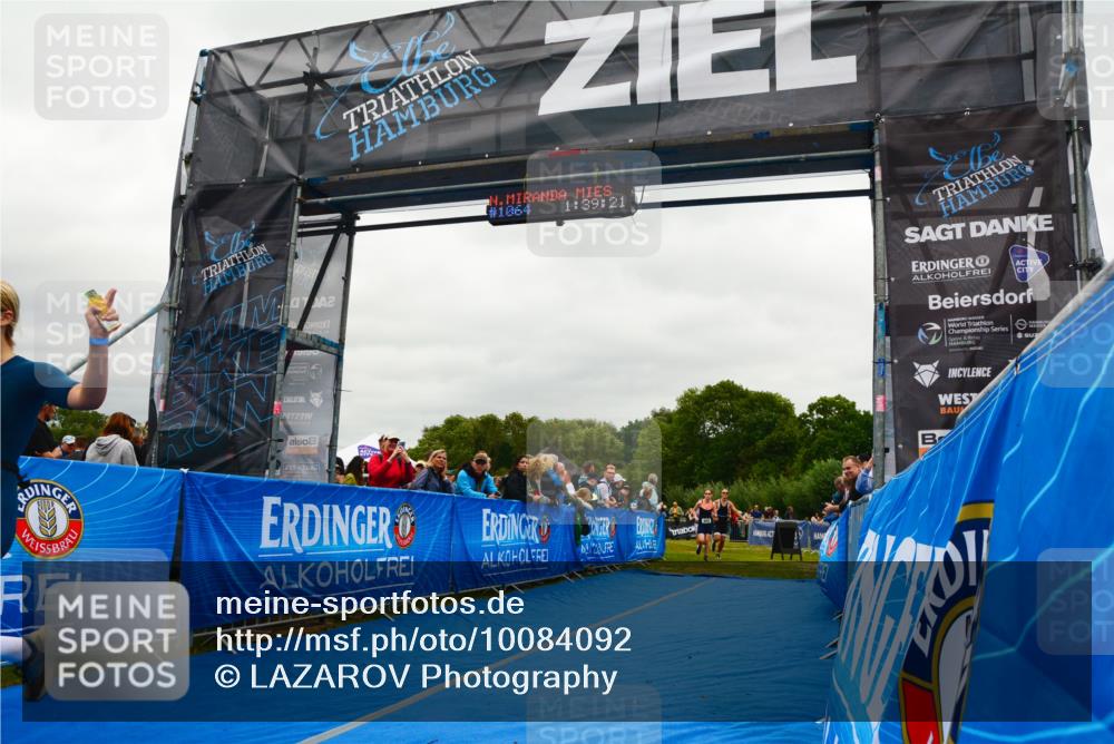 30.08.2026 - Elbe Triathlon Hamburg LAZAROV Photography http://msf.ph/oto/10084092 30.08.2026 11:39:44 Ziel 657, 802, 812, 871, 979, 1146, 1247, 1277 meine-sportfotos.de