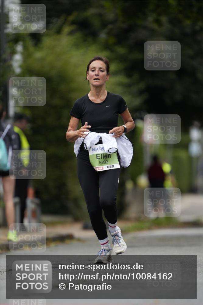 30.08.2026 - Blankeneser Heldenlauf Patografie http://msf.ph/oto/10084162 30.08.2026 10:23:01 Ziel 5160, 5283, 5331 meine-sportfotos.de