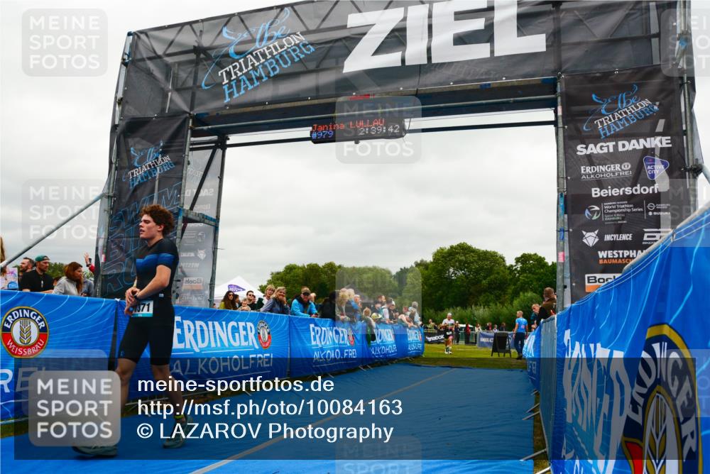 30.08.2026 - Elbe Triathlon Hamburg LAZAROV Photography http://msf.ph/oto/10084163 30.08.2026 11:39:56 Ziel 697, 742, 1268, 1371 meine-sportfotos.de
