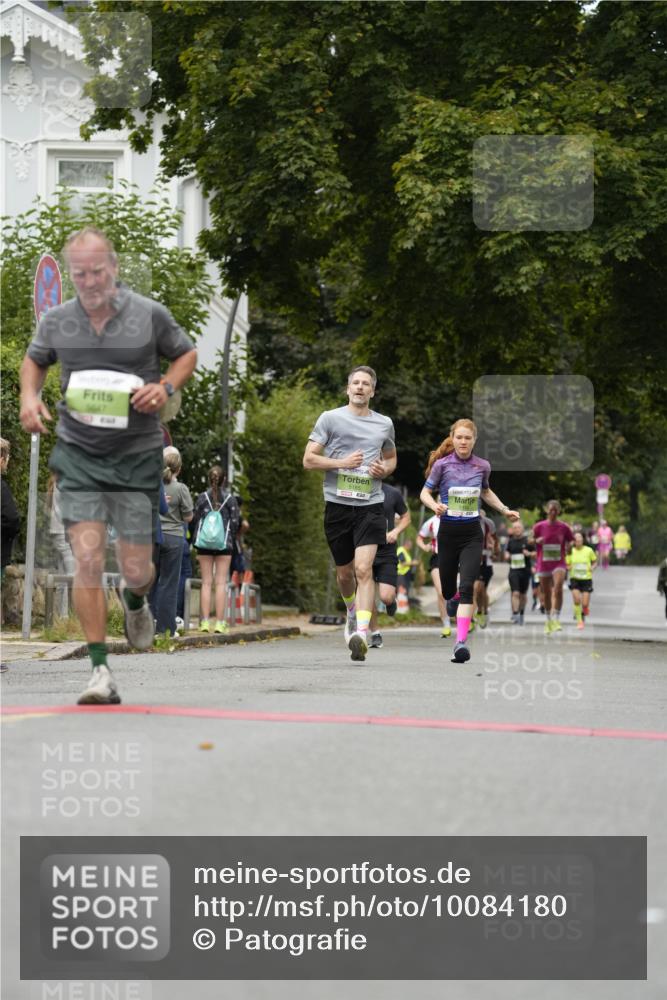 30.08.2026 - Blankeneser Heldenlauf Patografie http://msf.ph/oto/10084180 30.08.2026 10:23:18 Ziel 5185, 5647 meine-sportfotos.de