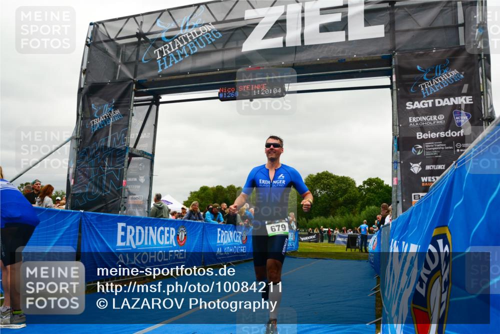 30.08.2026 - Elbe Triathlon Hamburg LAZAROV Photography http://msf.ph/oto/10084211 30.08.2026 11:40:22 Ziel 679, 1269 meine-sportfotos.de