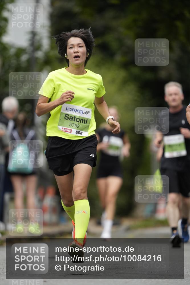 30.08.2026 - Blankeneser Heldenlauf Patografie http://msf.ph/oto/10084216 30.08.2026 10:23:35 Ziel 5031, 5300, 5659, 5660, 5762, 5769 meine-sportfotos.de