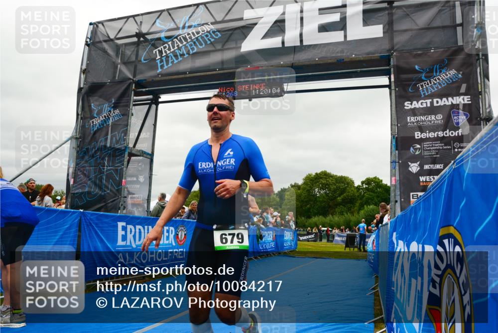 30.08.2026 - Elbe Triathlon Hamburg LAZAROV Photography http://msf.ph/oto/10084217 30.08.2026 11:40:23 Ziel 679, 1269 meine-sportfotos.de