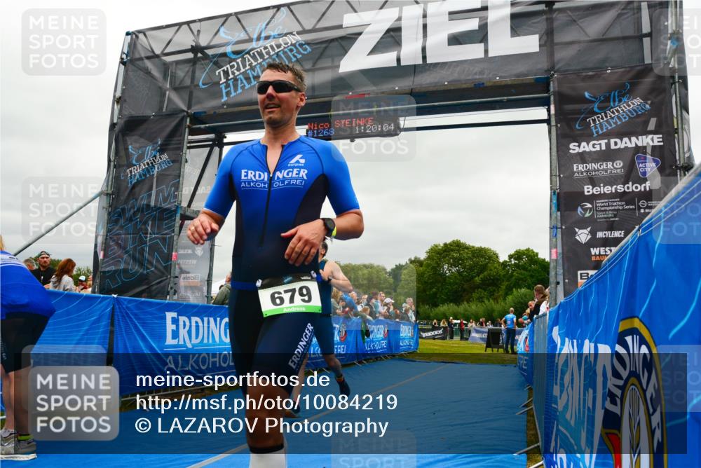 30.08.2026 - Elbe Triathlon Hamburg LAZAROV Photography http://msf.ph/oto/10084219 30.08.2026 11:40:23 Ziel 679, 1269 meine-sportfotos.de