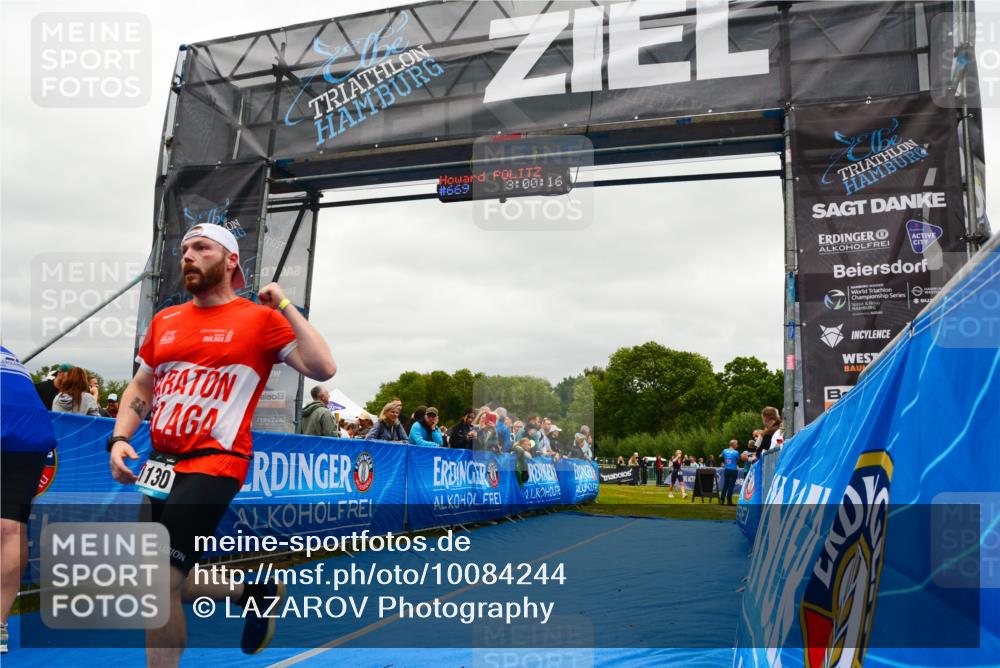 30.08.2026 - Elbe Triathlon Hamburg LAZAROV Photography http://msf.ph/oto/10084244 30.08.2026 11:40:36 Ziel 1130 meine-sportfotos.de