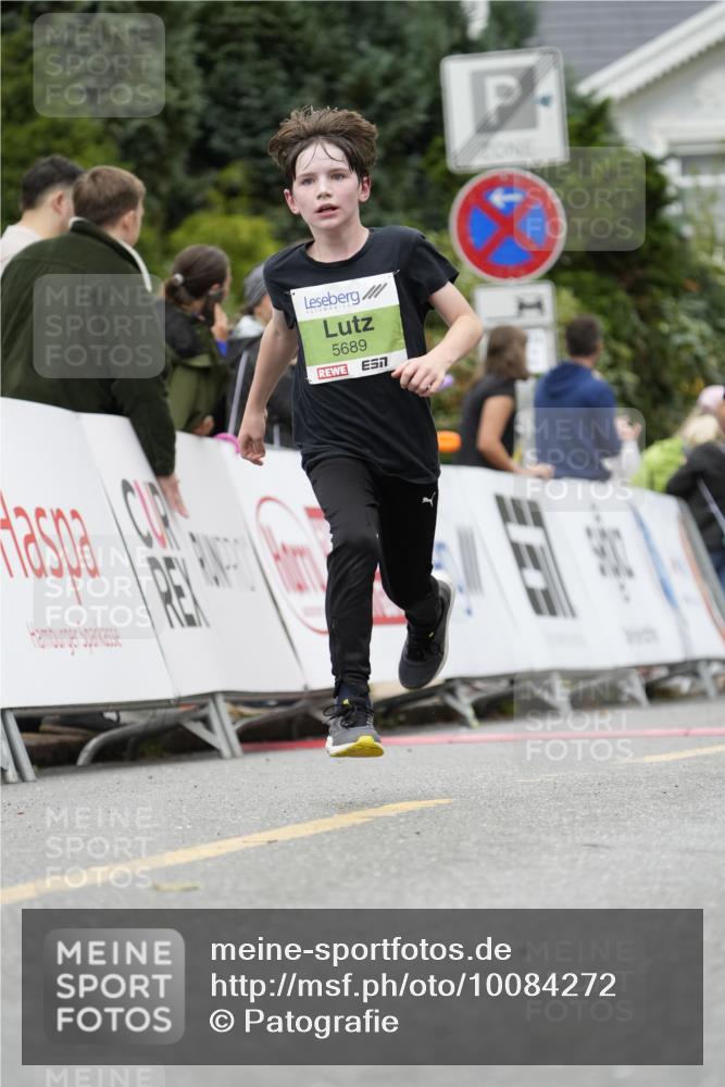 30.08.2026 - Blankeneser Heldenlauf Patografie http://msf.ph/oto/10084272 30.08.2026 10:24:14 Ziel 5405, 5445, 5456, 5457, 5521, 5522, 5689 meine-sportfotos.de
