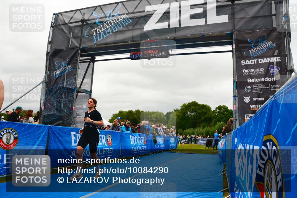30.08.2026 - Elbe Triathlon Hamburg LAZAROV Photography http://msf.ph/oto/10084290 30.08.2026 11:40:55 Ziel 694, 933 meine-sportfotos.de