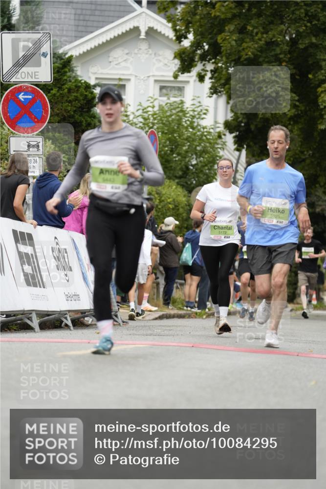 30.08.2026 - Blankeneser Heldenlauf Patografie http://msf.ph/oto/10084295 30.08.2026 10:24:37 Ziel 5028, 5087, 5172, 5443 meine-sportfotos.de
