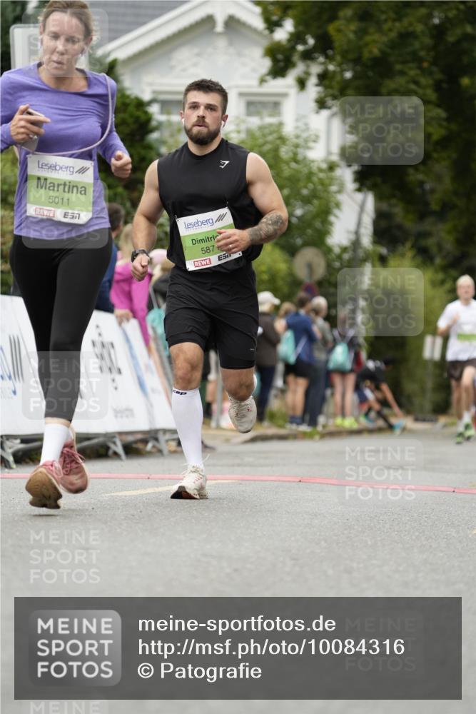 30.08.2026 - Blankeneser Heldenlauf Patografie http://msf.ph/oto/10084316 30.08.2026 10:24:50 Ziel 5011, 5173, 5690, 5809, 5871 meine-sportfotos.de