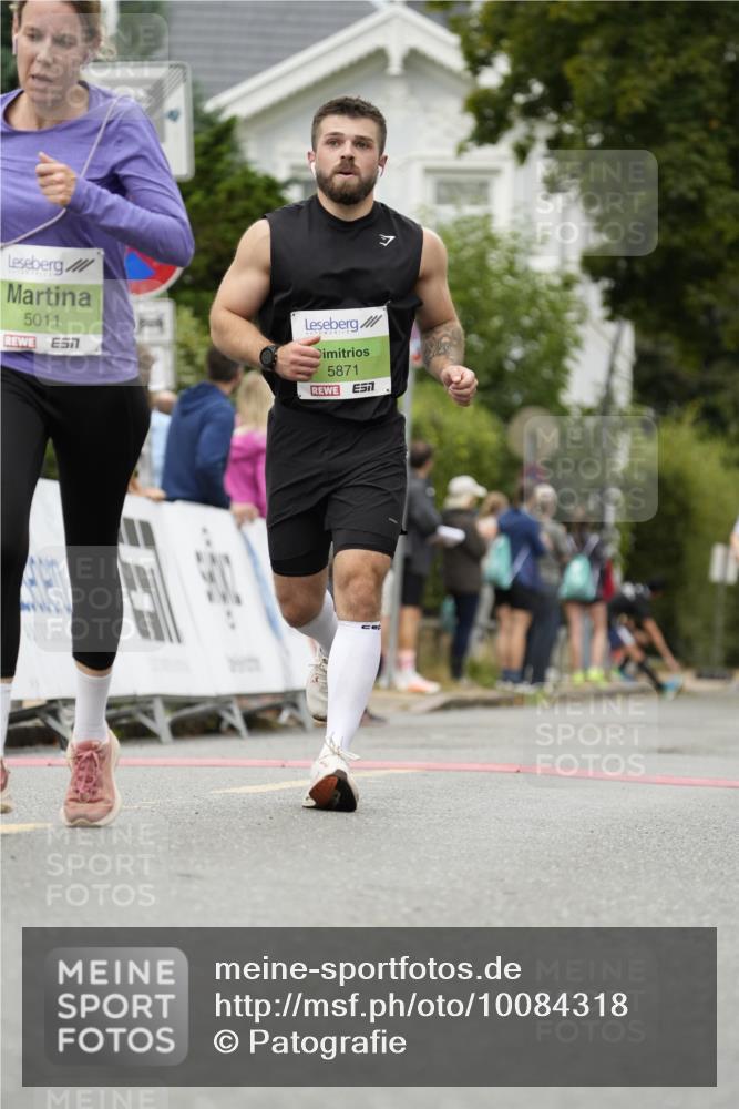 30.08.2026 - Blankeneser Heldenlauf Patografie http://msf.ph/oto/10084318 30.08.2026 10:24:51 Ziel 5011, 5690, 5809, 5871 meine-sportfotos.de