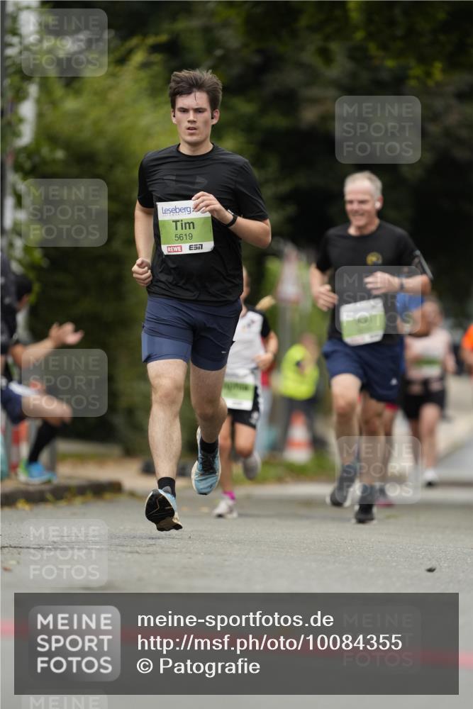 30.08.2026 - Blankeneser Heldenlauf Patografie http://msf.ph/oto/10084355 30.08.2026 10:25:15 Ziel 5619, 5625, 5640, 5641, 5794 meine-sportfotos.de