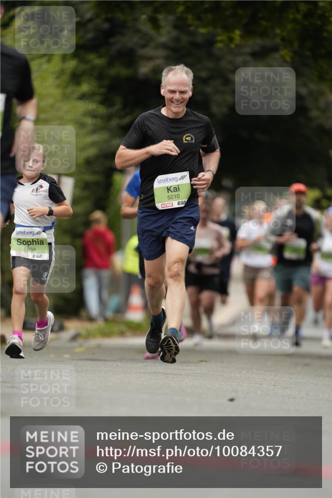 30.08.2026 - Blankeneser Heldenlauf Patografie http://msf.ph/oto/10084357 30.08.2026 10:25:17 Ziel 5619, 5625, 5641, 5794 meine-sportfotos.de