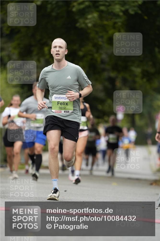 30.08.2026 - Blankeneser Heldenlauf Patografie http://msf.ph/oto/10084432 30.08.2026 10:25:57 Ziel 5491, 5612, 5632, 5740 meine-sportfotos.de