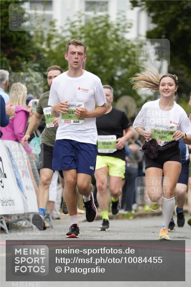 30.08.2026 - Blankeneser Heldenlauf Patografie http://msf.ph/oto/10084455 30.08.2026 10:26:08 Ziel 5284, 5326, 5461, 5598, 5599, 5670, 5671, 5672, 5787, 5792, 5875 meine-sportfotos.de