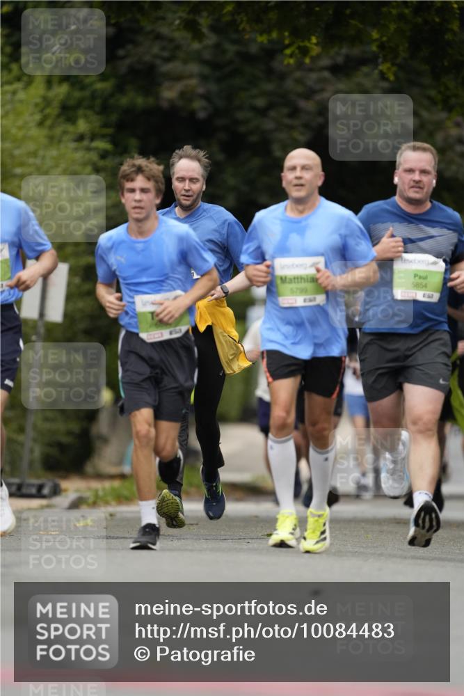 30.08.2026 - Blankeneser Heldenlauf Patografie http://msf.ph/oto/10084483 30.08.2026 10:26:22 Ziel 5001, 5316 meine-sportfotos.de