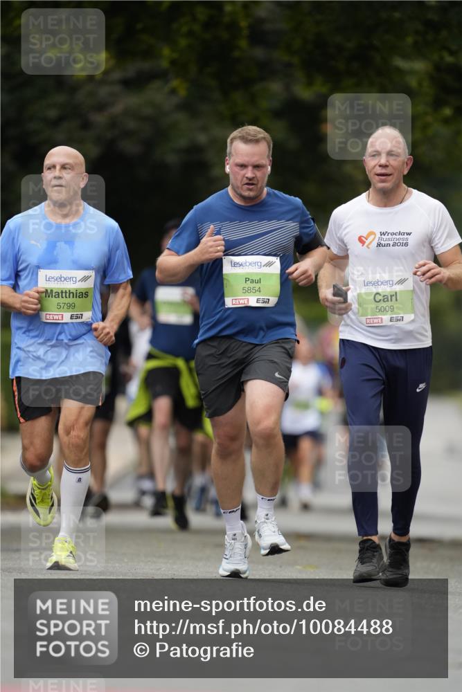 30.08.2026 - Blankeneser Heldenlauf Patografie http://msf.ph/oto/10084488 30.08.2026 10:26:23 Ziel 5001, 5316 meine-sportfotos.de