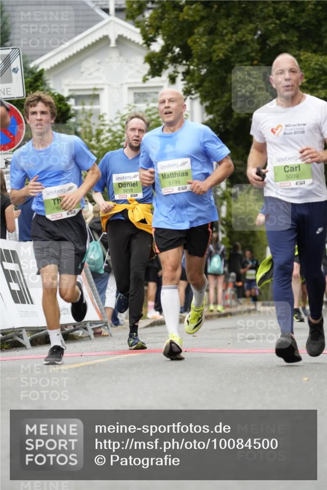 30.08.2026 - Blankeneser Heldenlauf Patografie http://msf.ph/oto/10084500 30.08.2026 10:26:31 Ziel 5009, 5219, 5791, 5799, 5800, 5801, 5854 meine-sportfotos.de