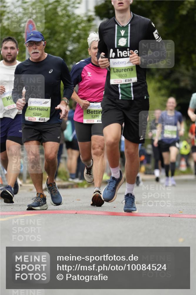 30.08.2026 - Blankeneser Heldenlauf Patografie http://msf.ph/oto/10084524 30.08.2026 10:26:40 Ziel 5146, 5203, 5330, 5503, 5729, 5779, 5791 meine-sportfotos.de