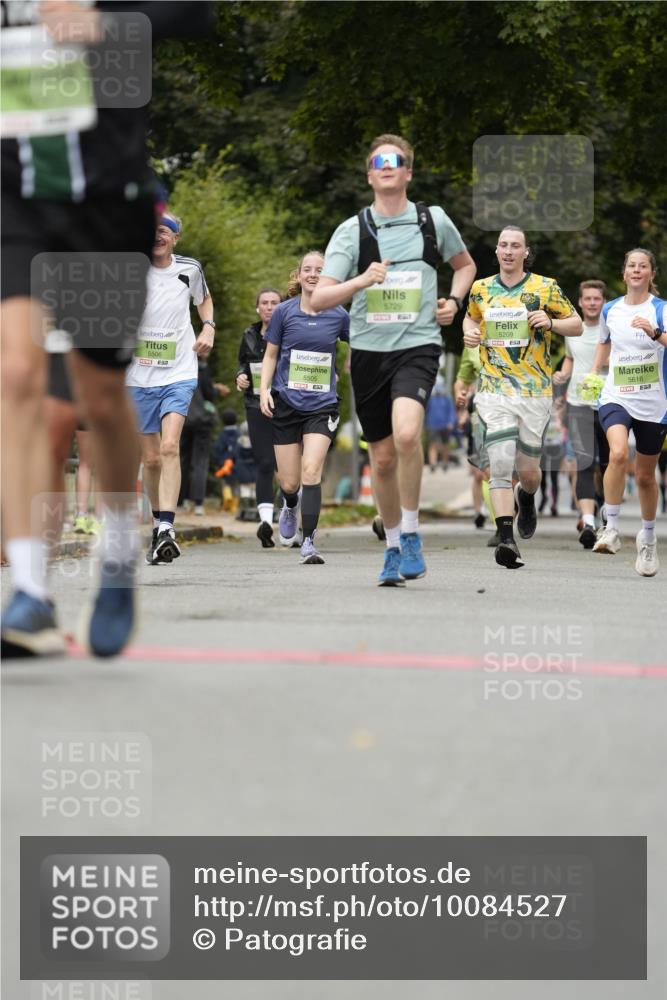 30.08.2026 - Blankeneser Heldenlauf Patografie http://msf.ph/oto/10084527 30.08.2026 10:26:41 Ziel 5146, 5203, 5330, 5503, 5729, 5779, 5791 meine-sportfotos.de