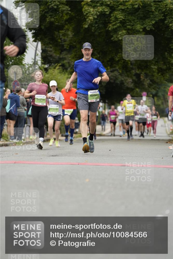30.08.2026 - Blankeneser Heldenlauf Patografie http://msf.ph/oto/10084566 30.08.2026 10:26:57 Ziel 5018, 5023, 5233, 5271, 5299, 5323, 5349, 5465, 5474, 5498, 5505, 5506 meine-sportfotos.de