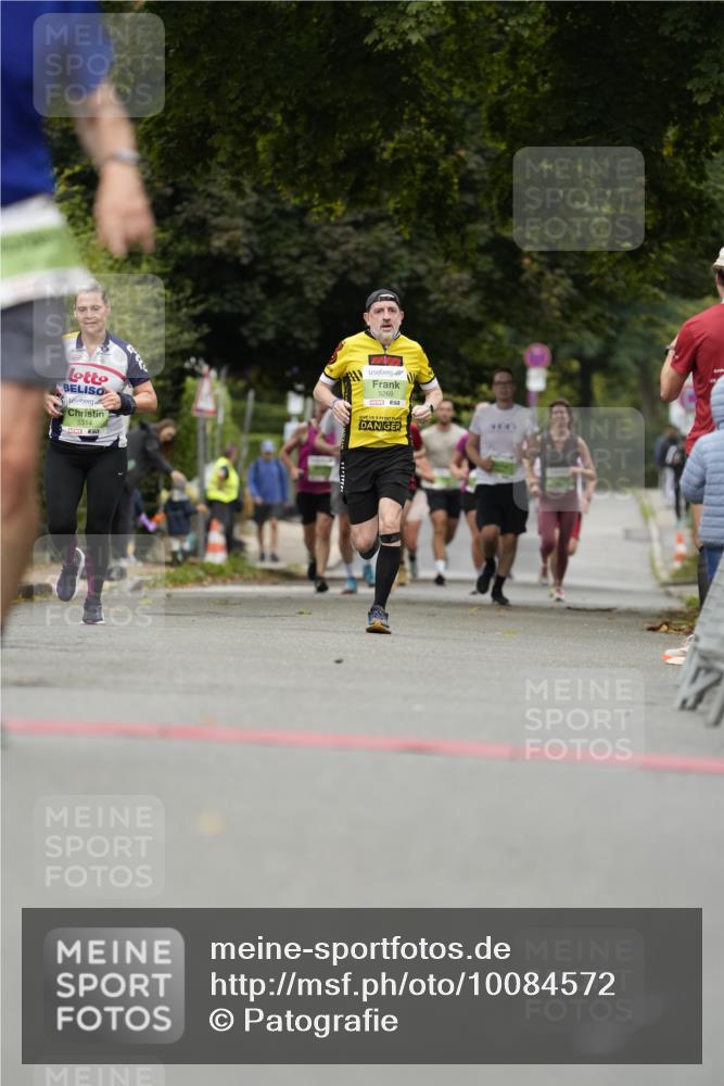 30.08.2026 - Blankeneser Heldenlauf Patografie http://msf.ph/oto/10084572 30.08.2026 10:27:00 Ziel 5018, 5123, 5271, 5299, 5323, 5349, 5450, 5465, 5474, 5498 meine-sportfotos.de