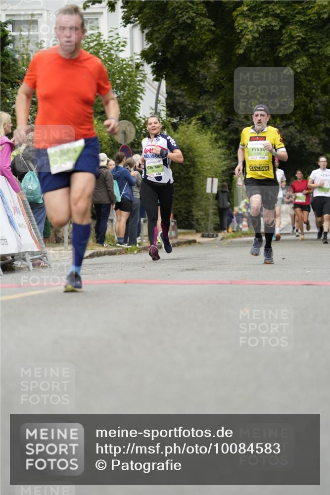 30.08.2026 - Blankeneser Heldenlauf Patografie http://msf.ph/oto/10084583 30.08.2026 10:27:04 Ziel 5018, 5123, 5269, 5314, 5349, 5450, 5498 meine-sportfotos.de