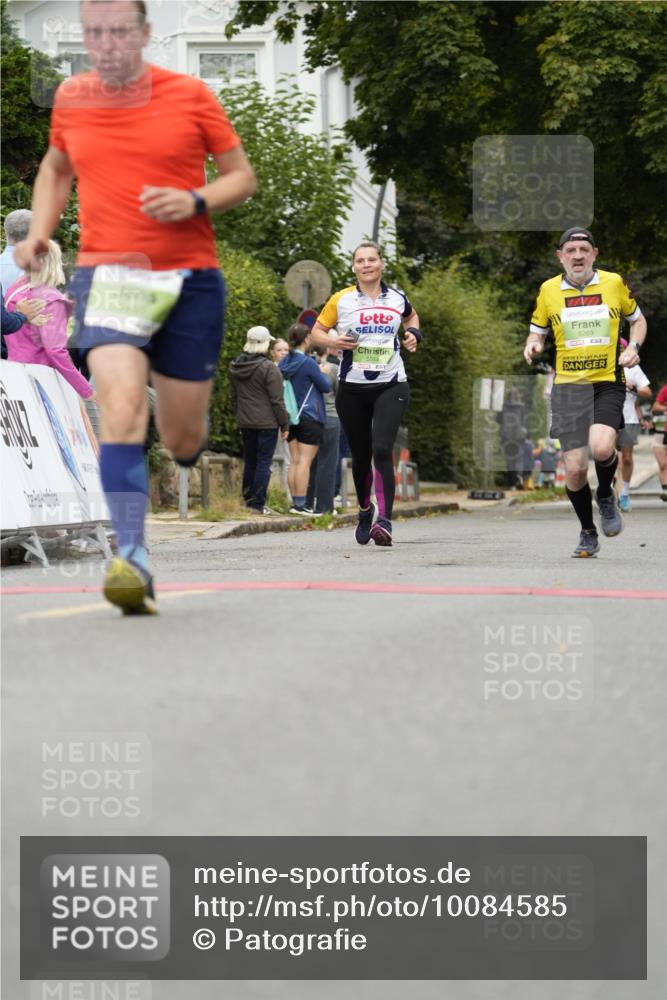 30.08.2026 - Blankeneser Heldenlauf Patografie http://msf.ph/oto/10084585 30.08.2026 10:27:04 Ziel 5018, 5123, 5269, 5314, 5349, 5450, 5498 meine-sportfotos.de