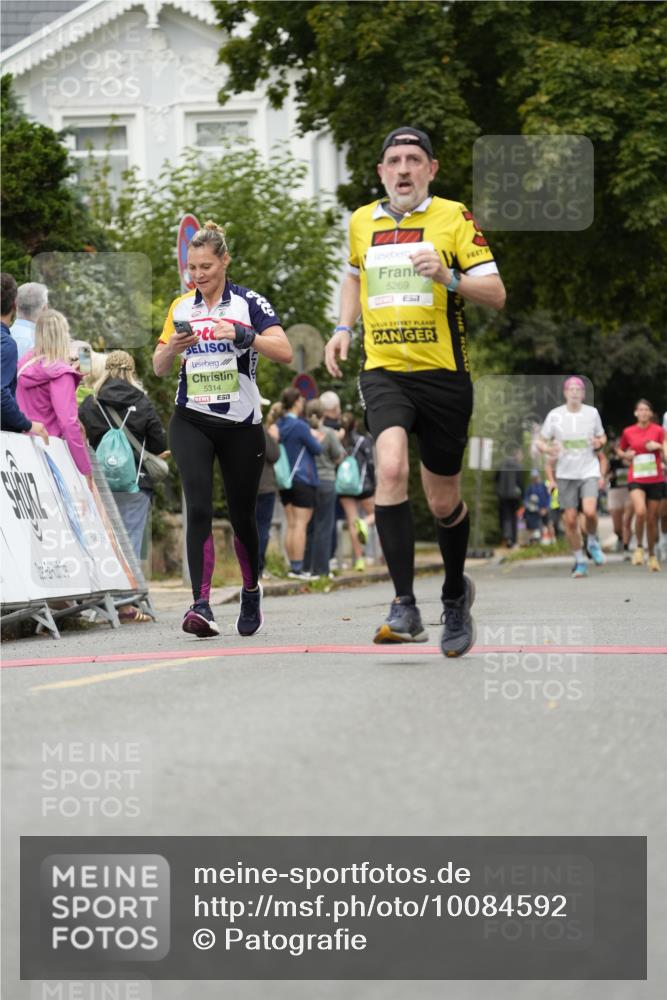 30.08.2026 - Blankeneser Heldenlauf Patografie http://msf.ph/oto/10084592 30.08.2026 10:27:07 Ziel 5018, 5123, 5269, 5314, 5349, 5450 meine-sportfotos.de
