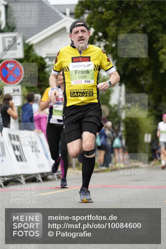 30.08.2026 - Blankeneser Heldenlauf Patografie http://msf.ph/oto/10084600 30.08.2026 10:27:08 Ziel 5123, 5269, 5314, 5349, 5450, 5648 meine-sportfotos.de