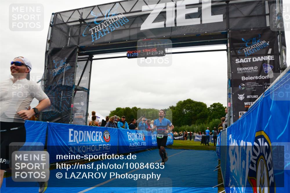 30.08.2026 - Elbe Triathlon Hamburg LAZAROV Photography http://msf.ph/oto/10084635 30.08.2026 11:43:36 Ziel 538, 1156, 1273 meine-sportfotos.de