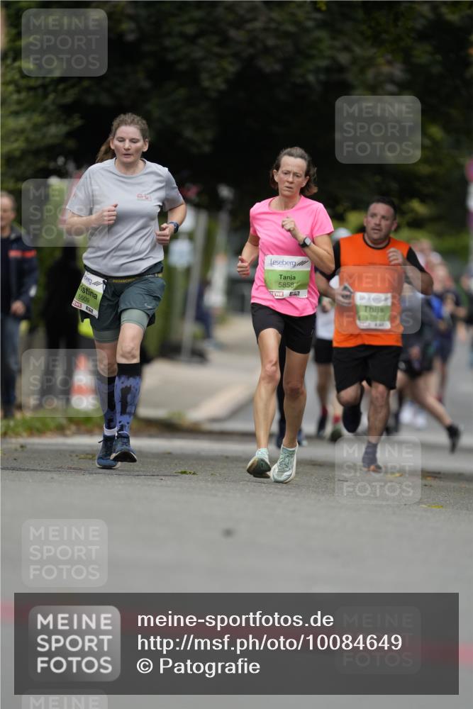 30.08.2026 - Blankeneser Heldenlauf Patografie http://msf.ph/oto/10084649 30.08.2026 10:27:39 Ziel 5090, 5304 meine-sportfotos.de