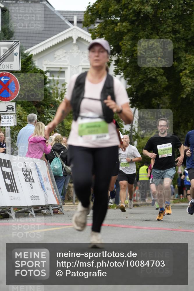 30.08.2026 - Blankeneser Heldenlauf Patografie http://msf.ph/oto/10084703 30.08.2026 10:28:15 Ziel 5130, 5478, 5537, 5650, 5713, 5727, 5728, 5805, 5806, 5807, 5851, 5855 meine-sportfotos.de