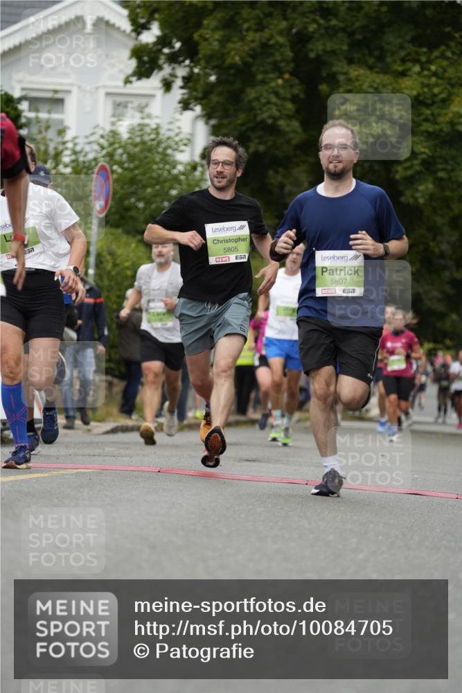 30.08.2026 - Blankeneser Heldenlauf Patografie http://msf.ph/oto/10084705 30.08.2026 10:28:16 Ziel 5130, 5478, 5537, 5650, 5713, 5727, 5728, 5805, 5806, 5807, 5851, 5855 meine-sportfotos.de