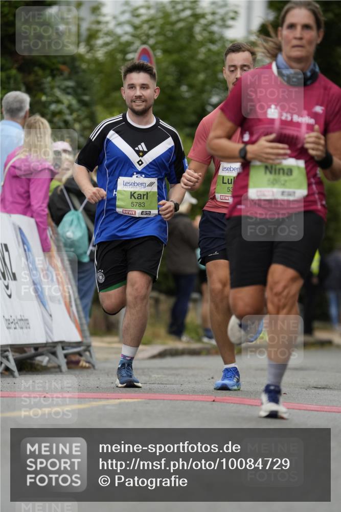 30.08.2026 - Blankeneser Heldenlauf Patografie http://msf.ph/oto/10084729 30.08.2026 10:28:25 Ziel 5082, 5130, 5385, 5478, 5663, 5713, 5783, 5808, 5850 meine-sportfotos.de