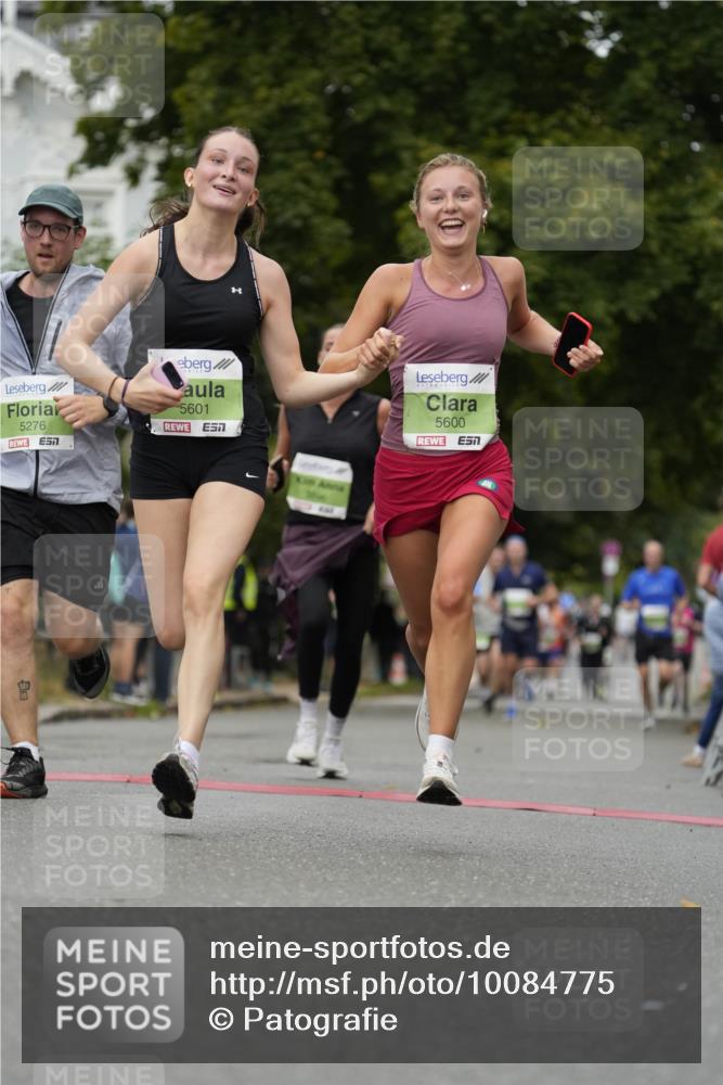 30.08.2026 - Blankeneser Heldenlauf Patografie http://msf.ph/oto/10084775 30.08.2026 10:28:55 Ziel 5120, 5276, 5285, 5600, 5601, 5696 meine-sportfotos.de
