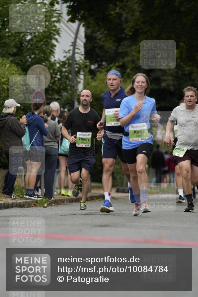 30.08.2026 - Blankeneser Heldenlauf Patografie http://msf.ph/oto/10084784 30.08.2026 10:29:01 Ziel 5276, 5285, 5286, 5600, 5601, 5630, 5696, 5895 meine-sportfotos.de